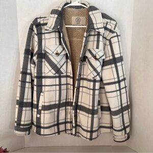 Sage Collection Cozy Plaid Sherpa Lined Medium Shirt Jacket in Cream and Gray